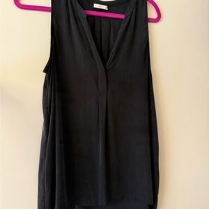 Joie Black V-Neck Sleeveless Blouse L